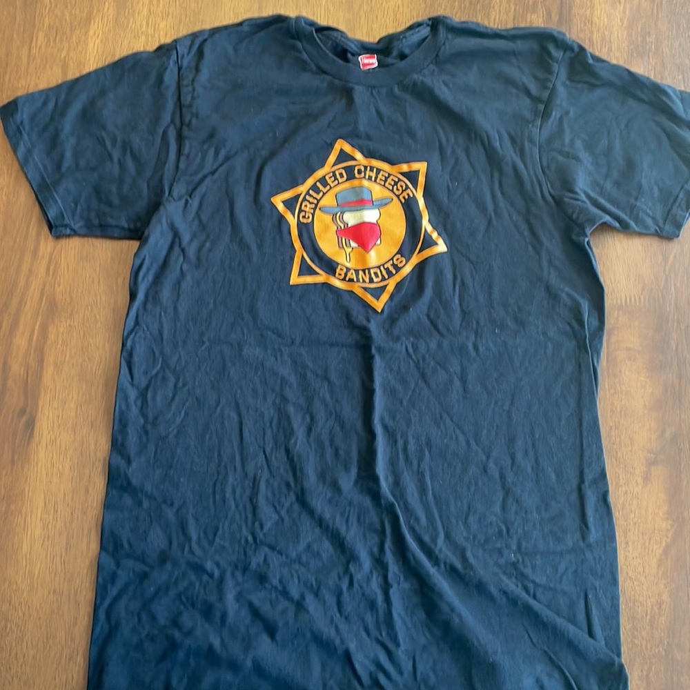 Black 100% cotton size Small (34-36 chest) Grilled cheese bandits T-shirt - Picture 2 of 3
